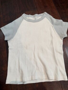 Brandy Melville White Tee with Light Gray Raglan Sleeves